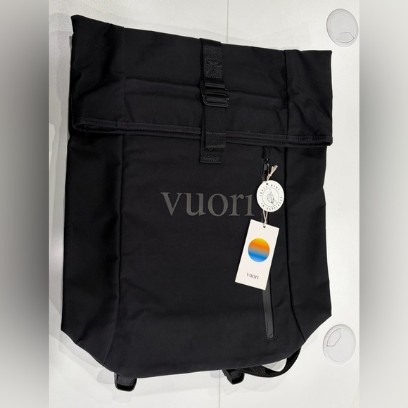 Vuori Other - Vuori Backpack Black NWT Open Compartment Roll Top Closure Lpatop Sleeve